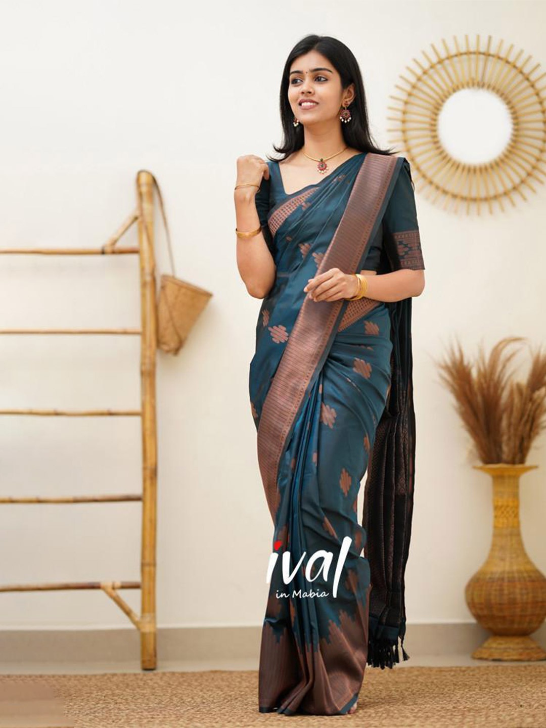 

ORUS Woven Design Zari Silk Blend Kanjeevaram Saree, Teal