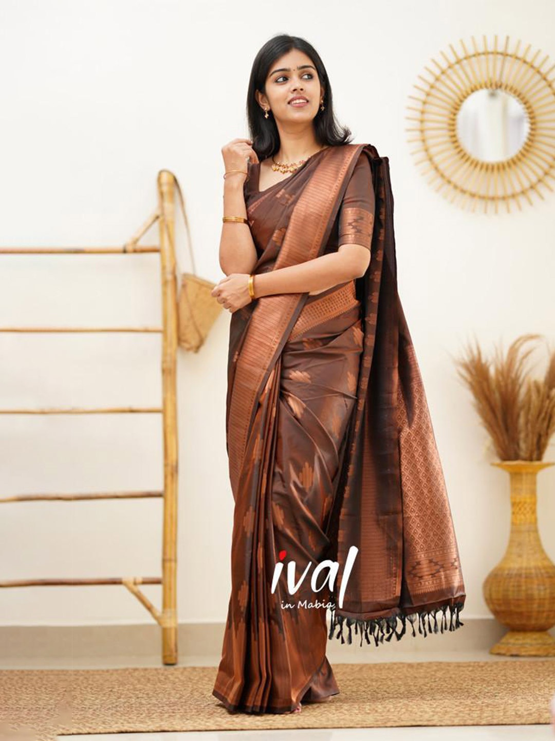 

ORUS Woven Design Zari Silk Blend Kanjeevaram Saree, Coffee brown