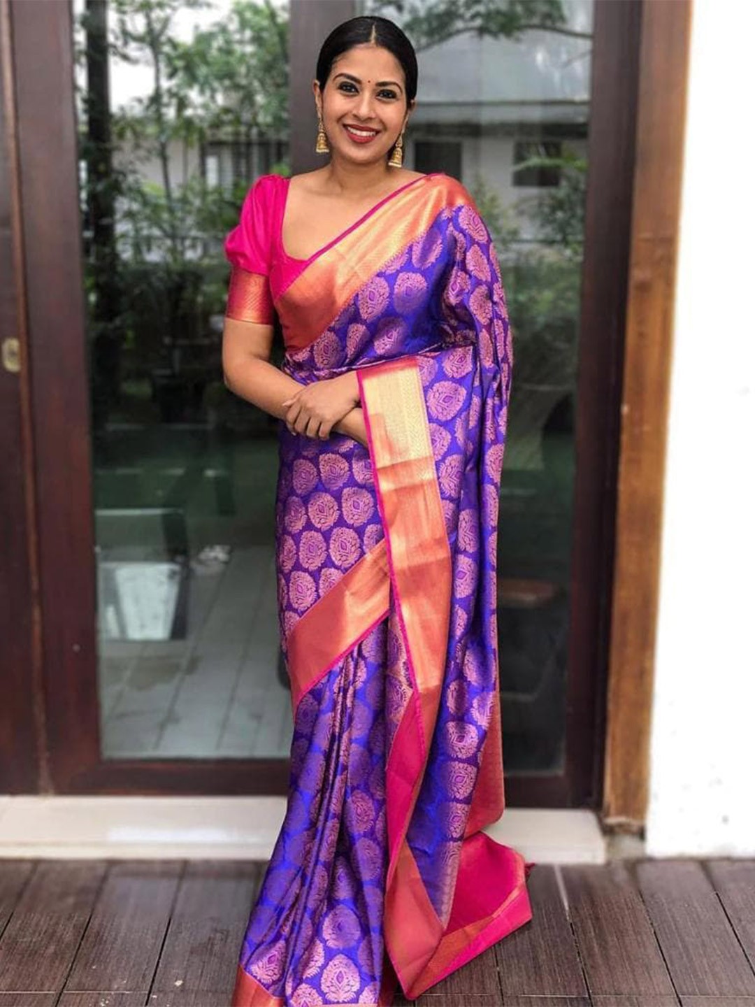 

ORUS Woven Design Zari Silk Blend Kanjeevaram Saree, Pink