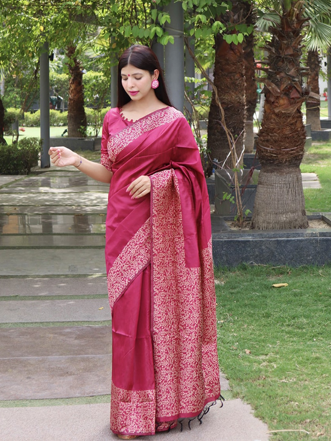 

ORUS Silk Blend Kanjeevaram Saree, Pink