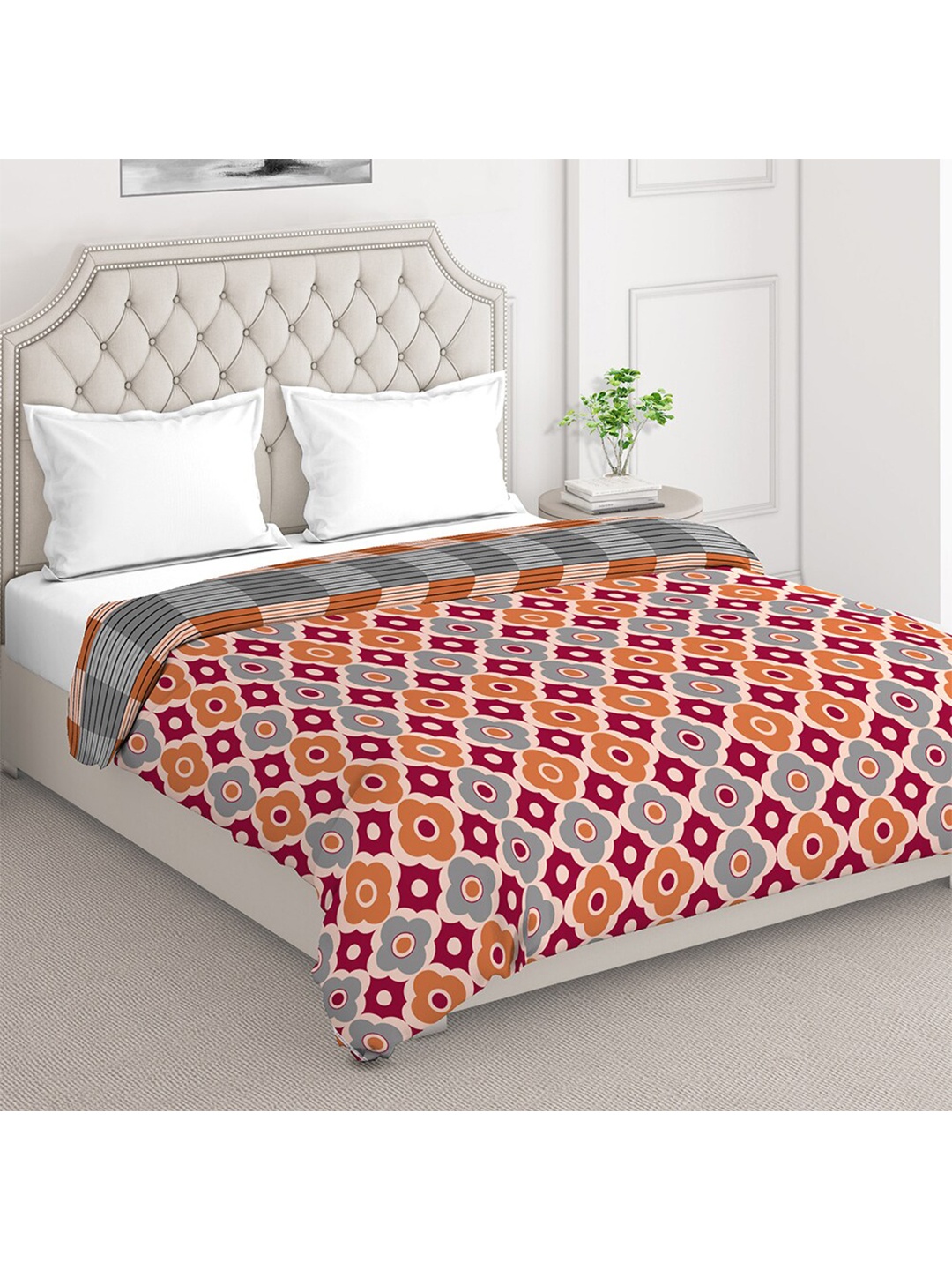 

Layers Firenze Red & Grey Ethnic Motifs Mild Winter 120 GSM Cotton Double Bed Comforter