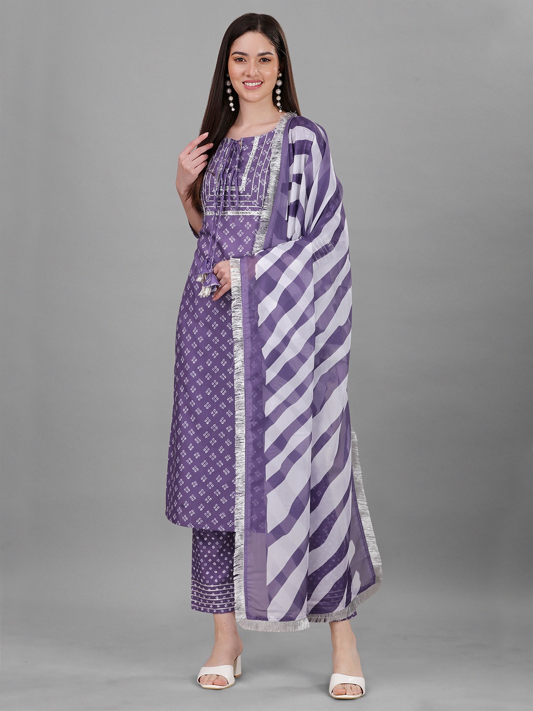 

Nivah Fashion Women Bandhani Printed Tie-Up Neck Pure Cotton Kurta with Trousers & Dupatta, Purple