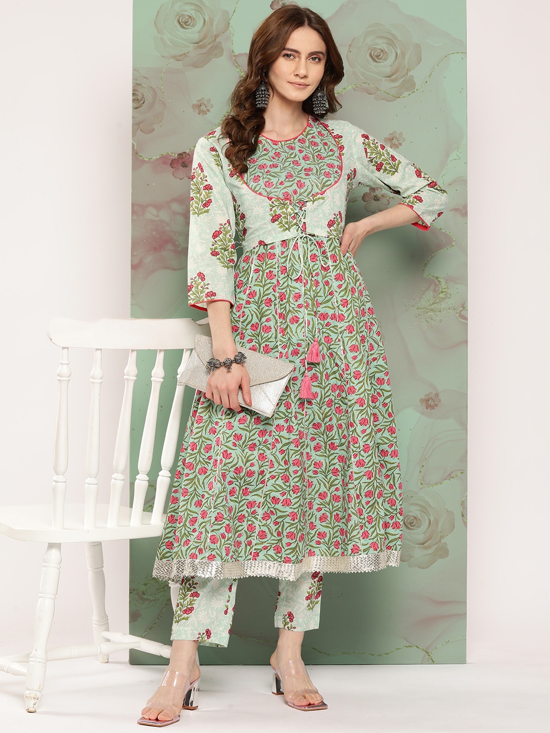 

Yufta Floral Printed Panelled Gotta Patti Pure Cotton Kurta with Trousers, Green