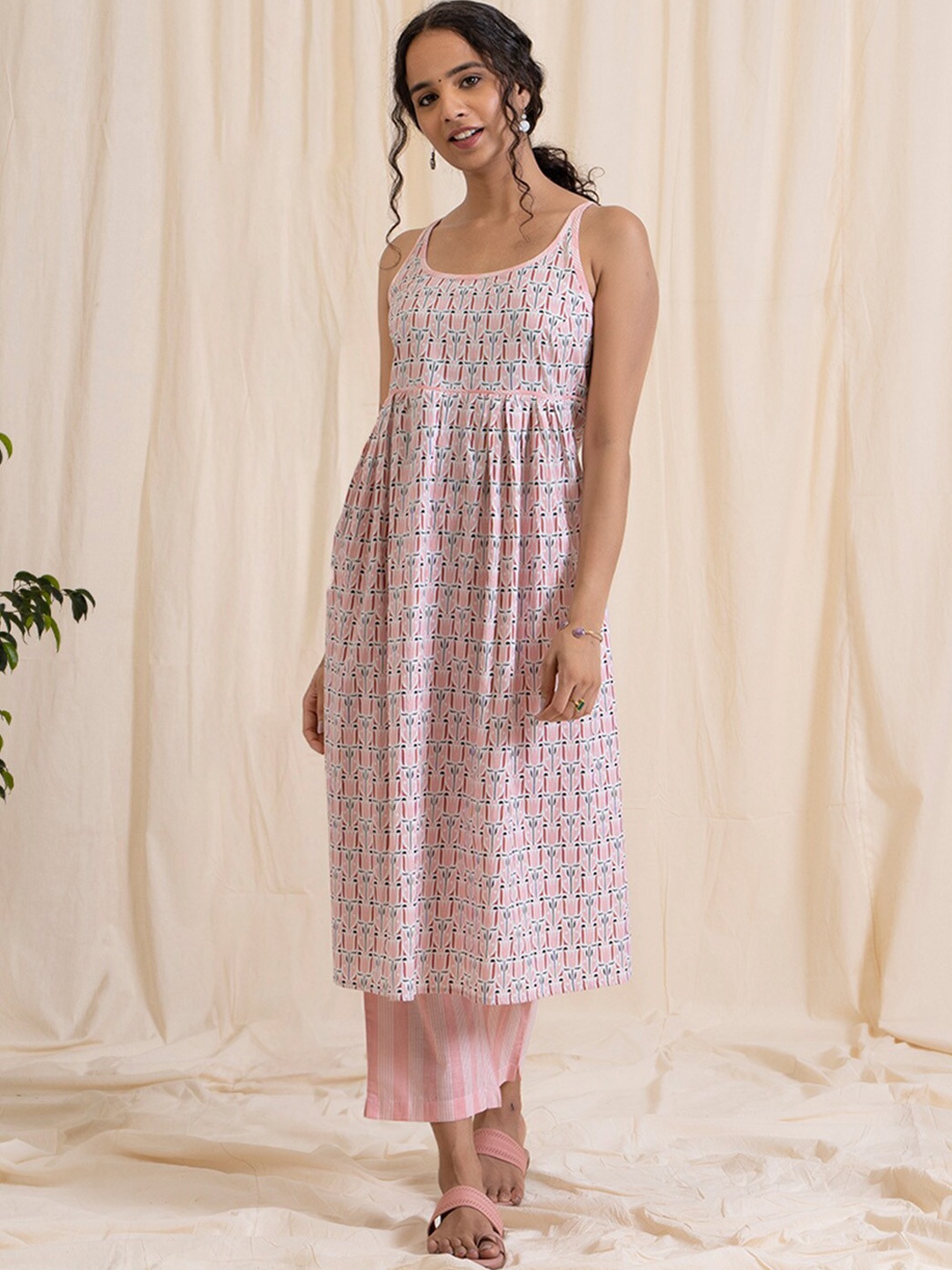 

AKISO Women Ethnic Motifs Printed A-Line Pure Cotton Kurta, Pink