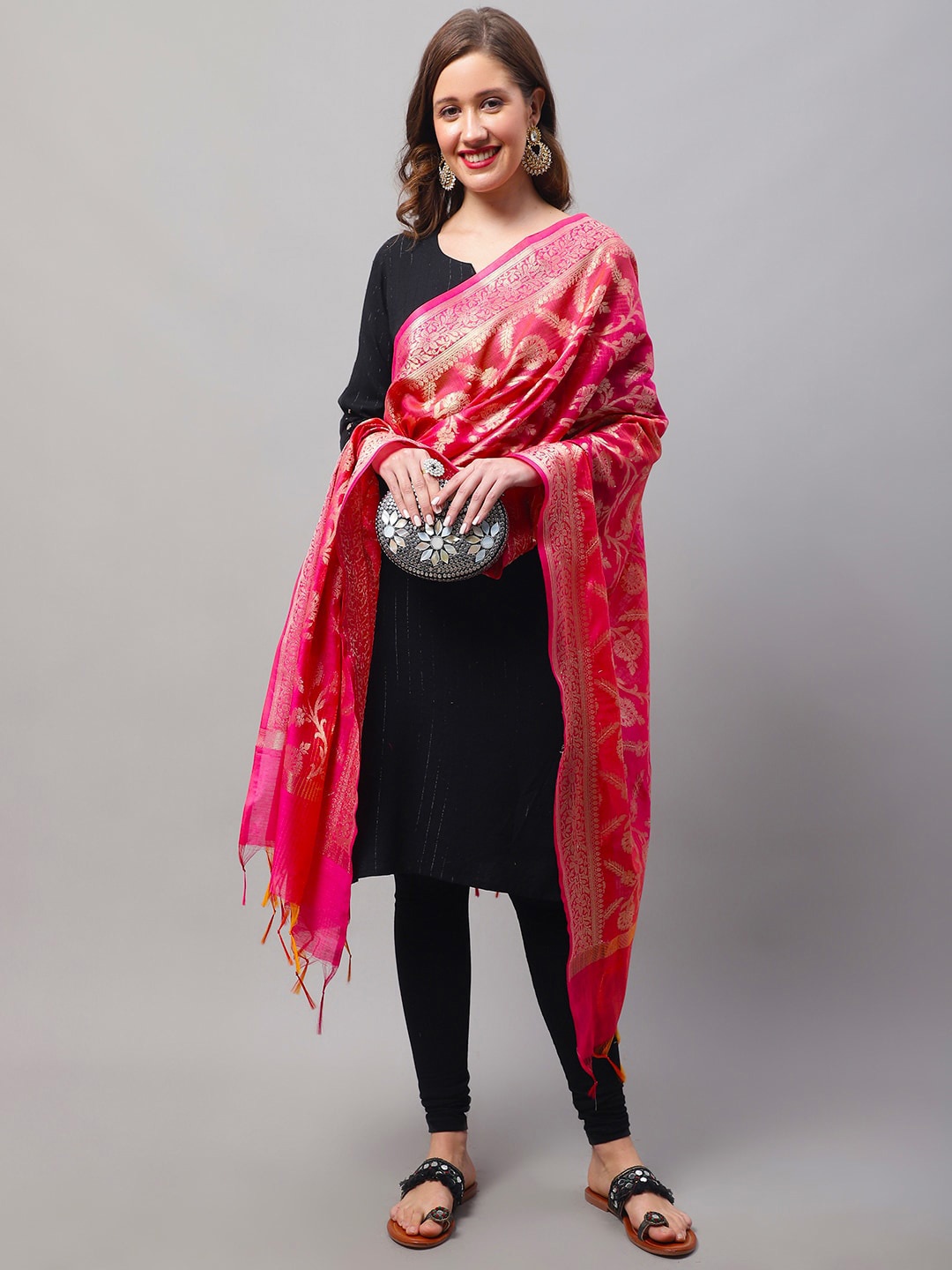 

LOOM LEGACY Woven Design Cotton Silk Dupatta with Zari, Magenta