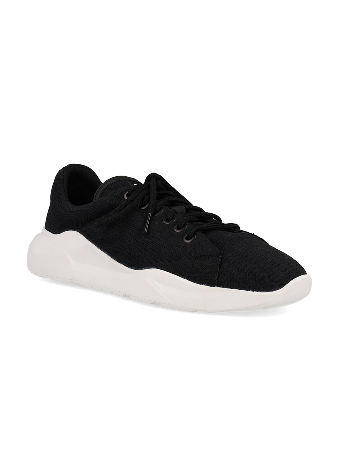 

FREESOUL Unisex Woven Design Sneakers, Black