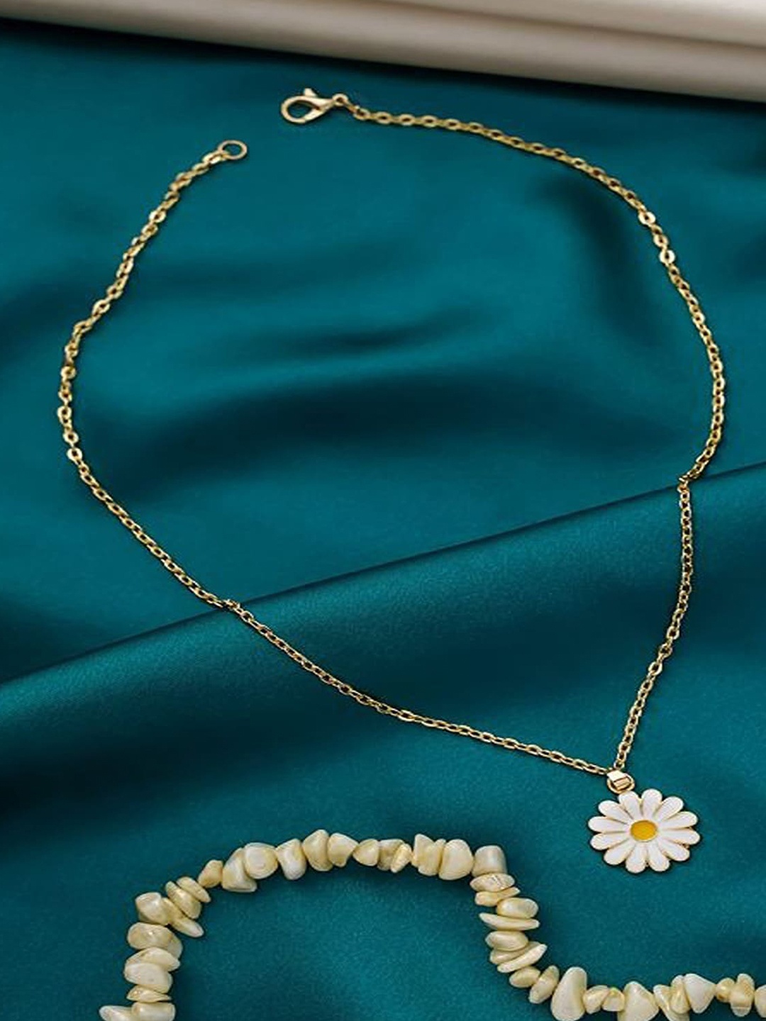 

Pinapes Set of 2 Gold-Plated Chain