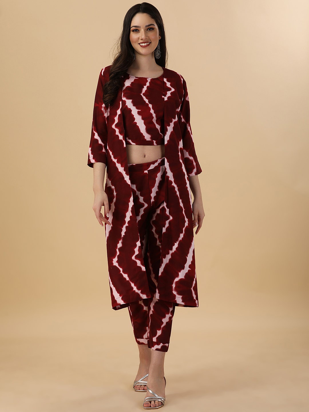 

GUFRINA Lehriya Printed Top & Trousers with Shrug, Maroon