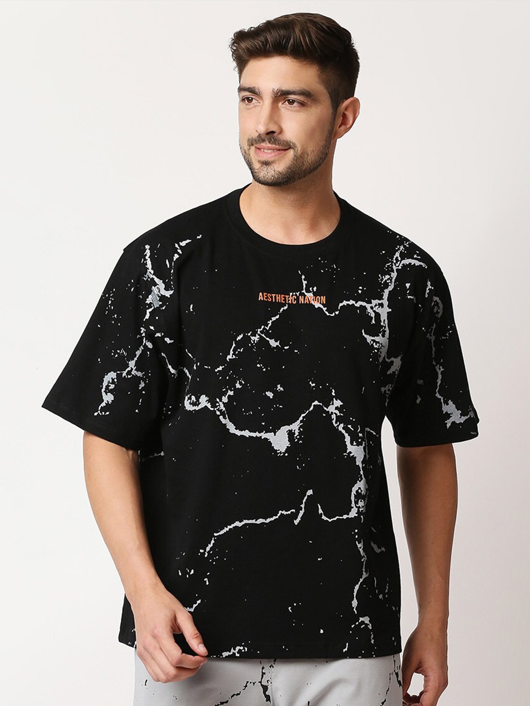 

AESTHETIC NATION Abstract Printed Anti Odour Oversize Cotton T-shirt, Black