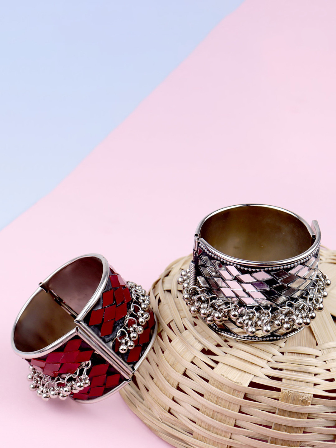 

Krelin Women Pack of 2 Red & Silver-Toned Sterling Silver Silver-Plated Cuff Bracelet