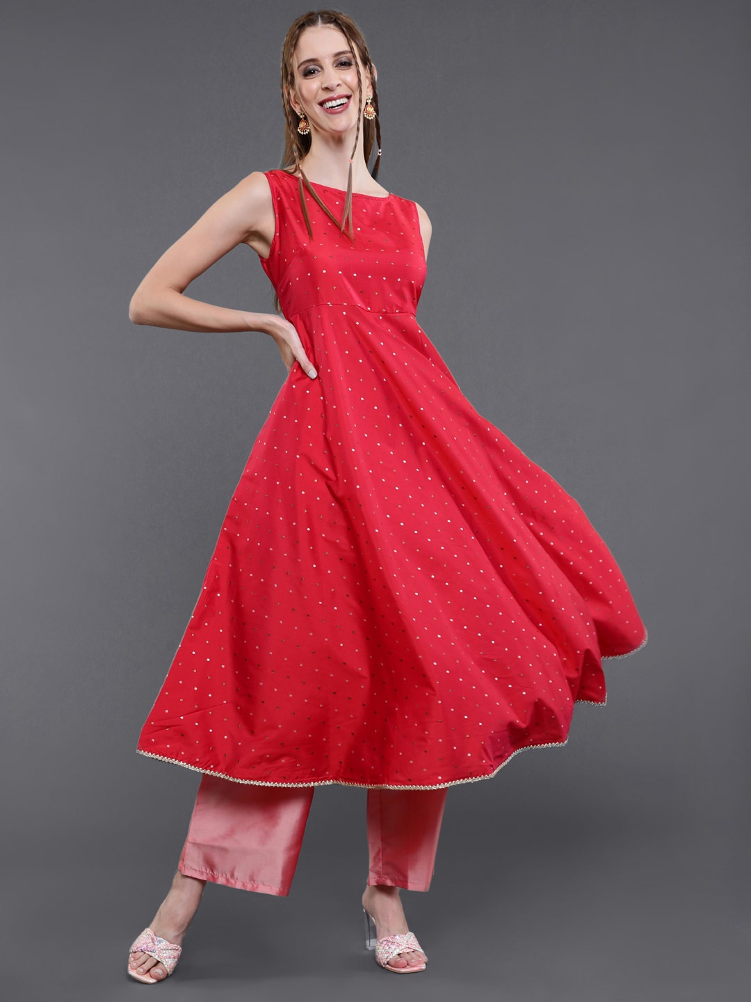 

saubhagya Women Woven Design Gotta Patti Pure Silk Kurta, Red