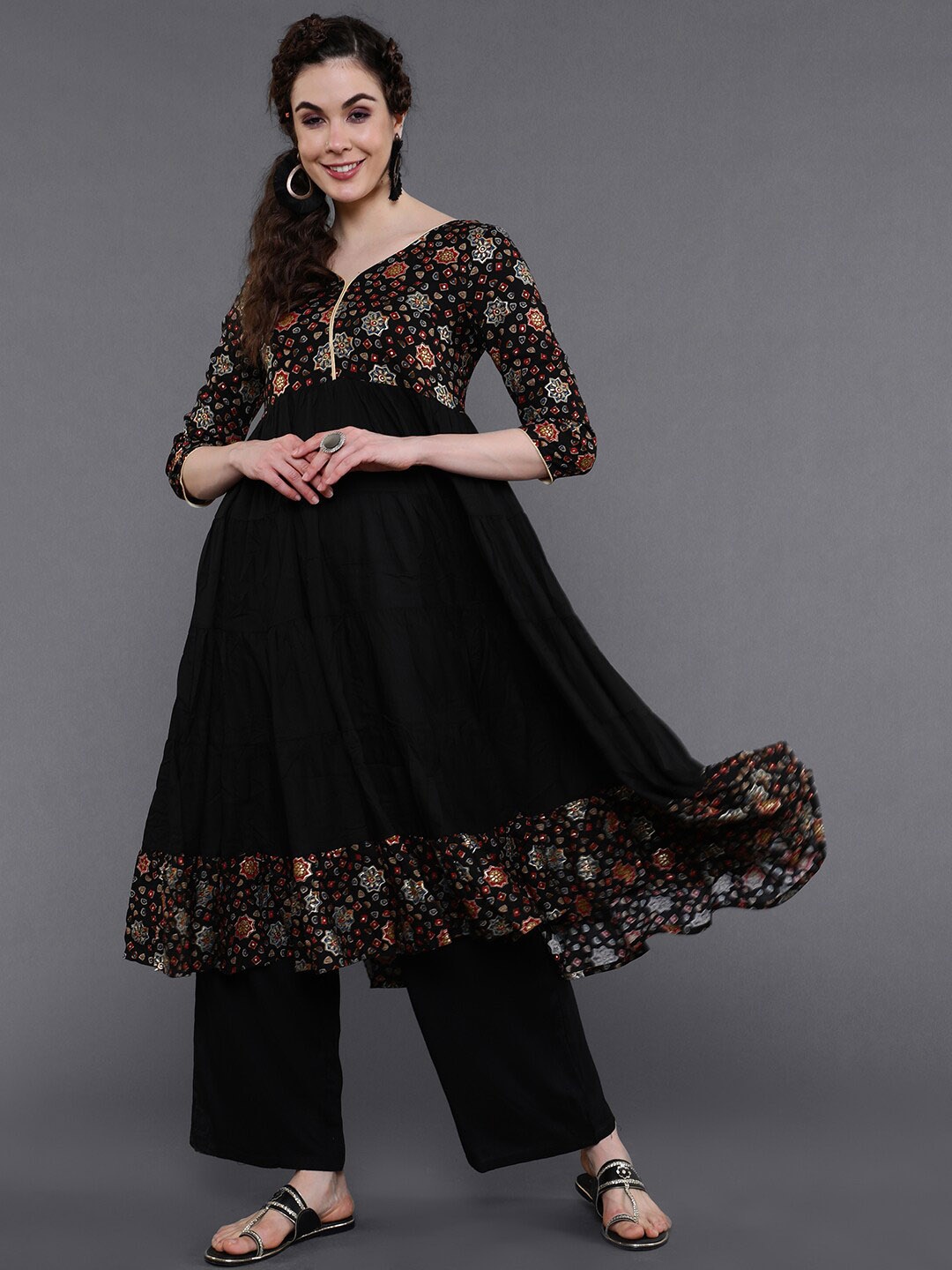 

saubhagya Women Floral Printed Anarkali Kurta, Black
