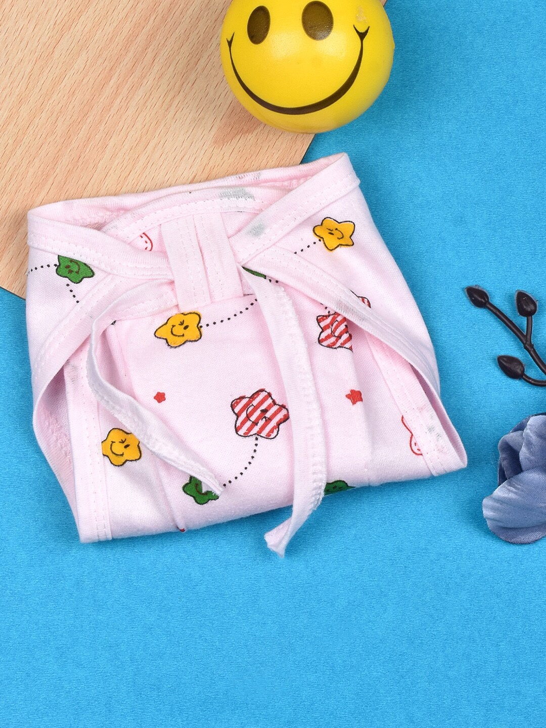 

Moms Home Infants Printed Cotton Cushioned Nappy, Pink