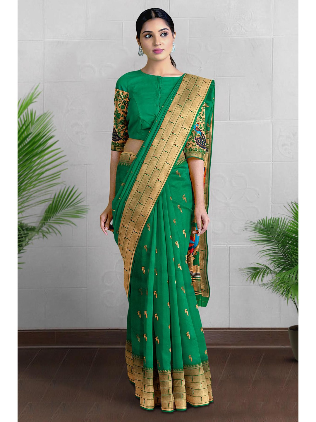 

Kalamandir Woven Design Zari Saree, Green