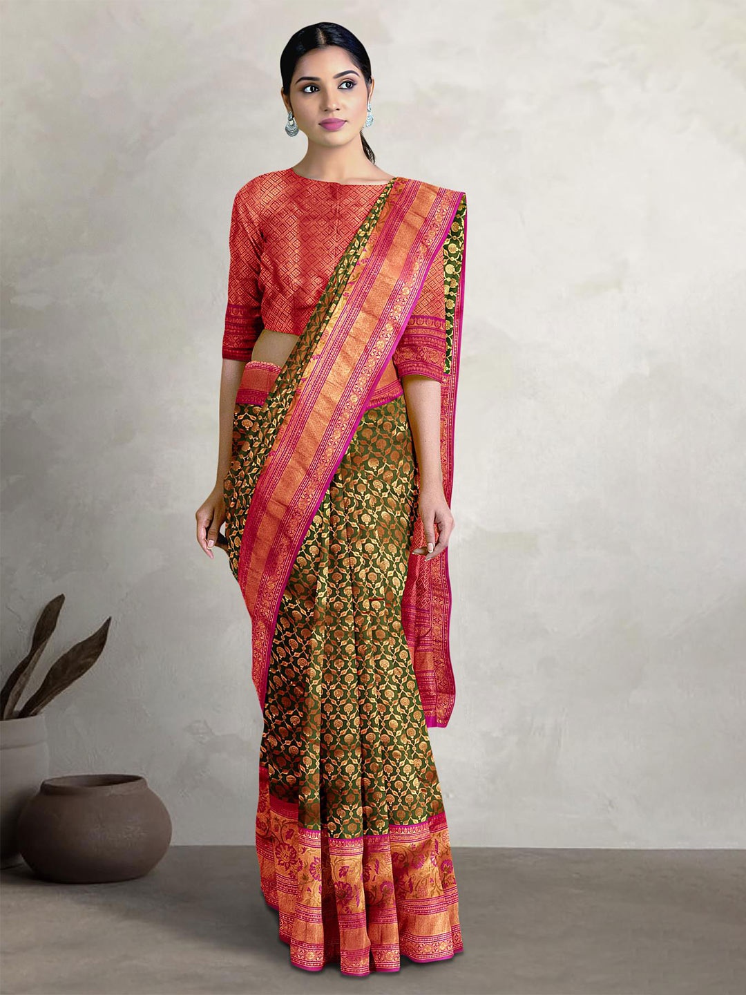 

Kalamandir Ethnic Motifs Woven Design Zari Saree, Green