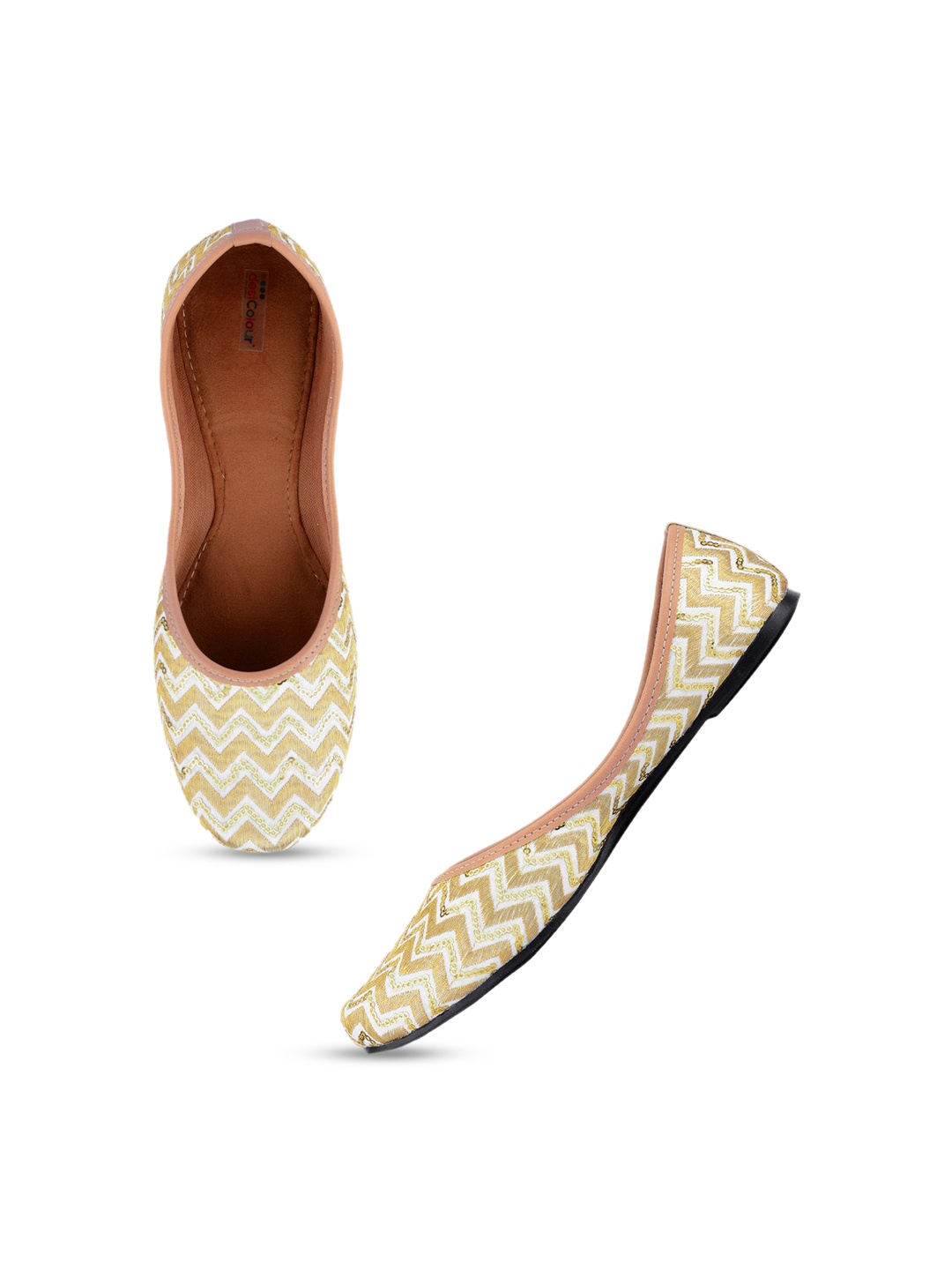 

DESI COLOUR Women Ethnic Mojaris Flats, Off white