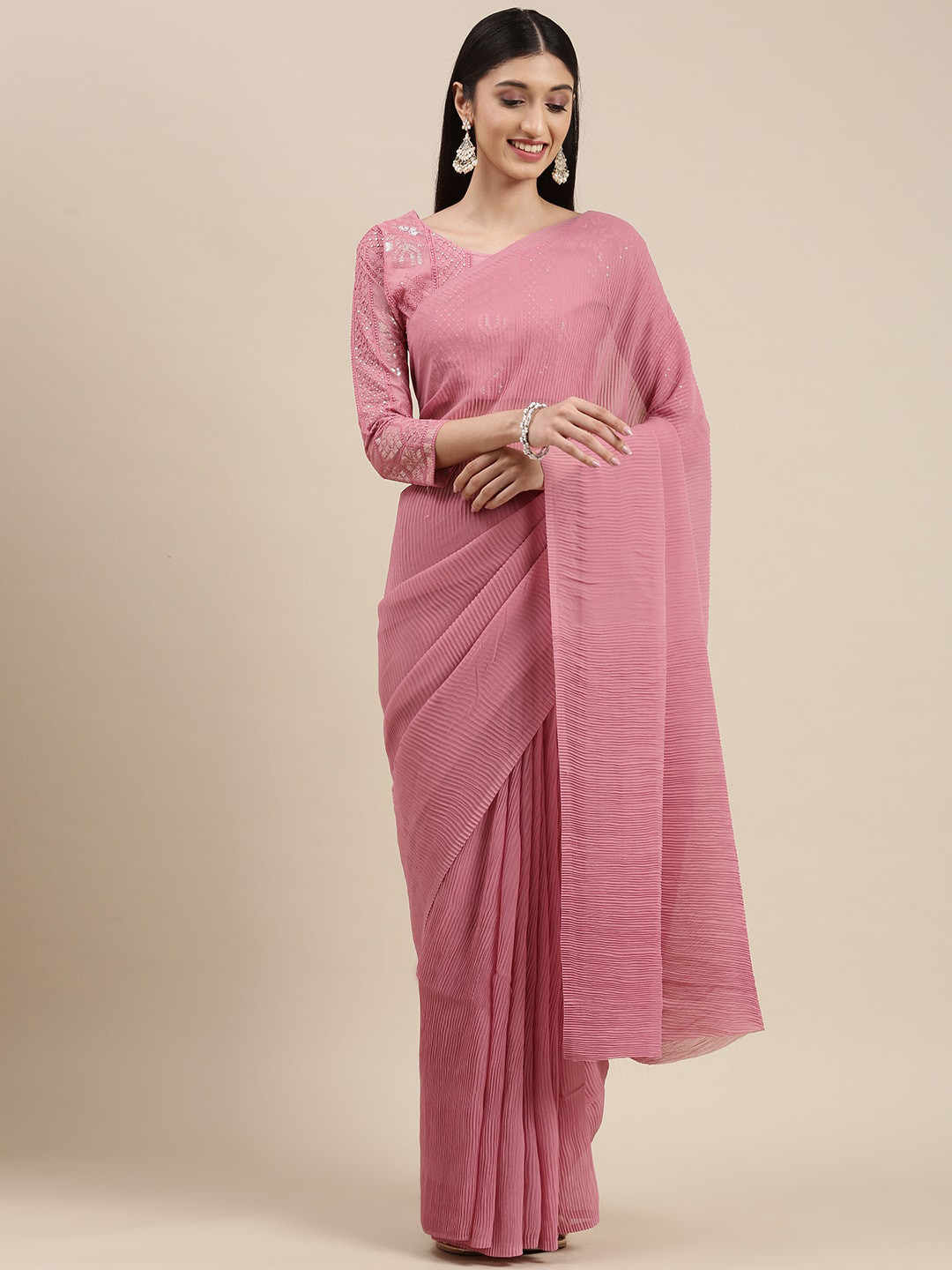 

VAIRAGEE Poly Georgette Saree, Peach