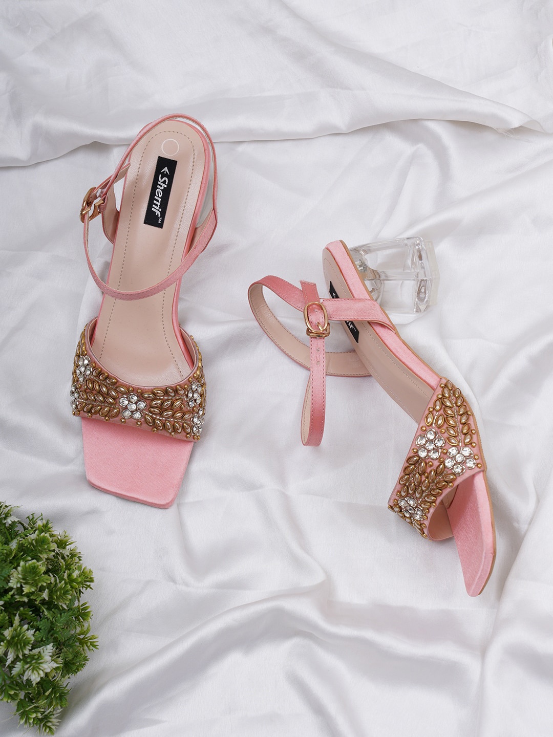 

Sherrif Shoes Square Toe Embellished Block Heels, Pink