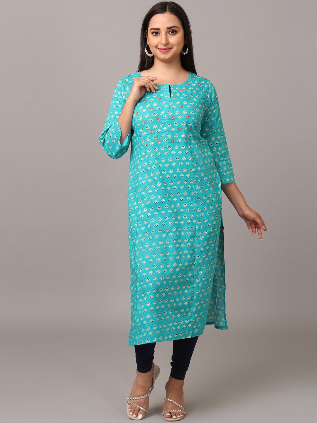 

NAYRA Women Floral Printed Thread Work Cotton Kurta, Blue