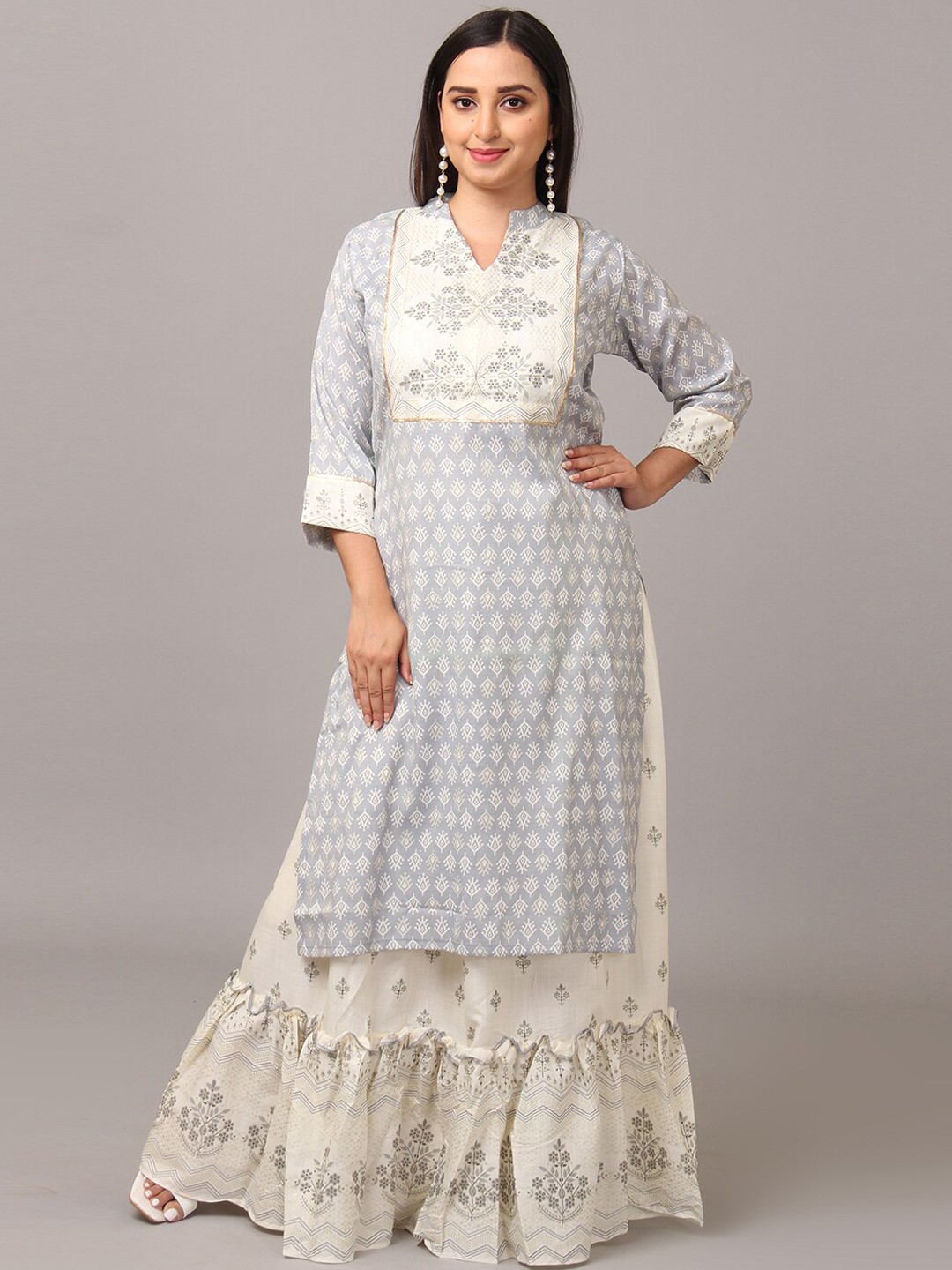 

NAYRA Ethnic Motifs Printed Gotta Patti Straight Kurta With Pure Cotton Skirt, Grey