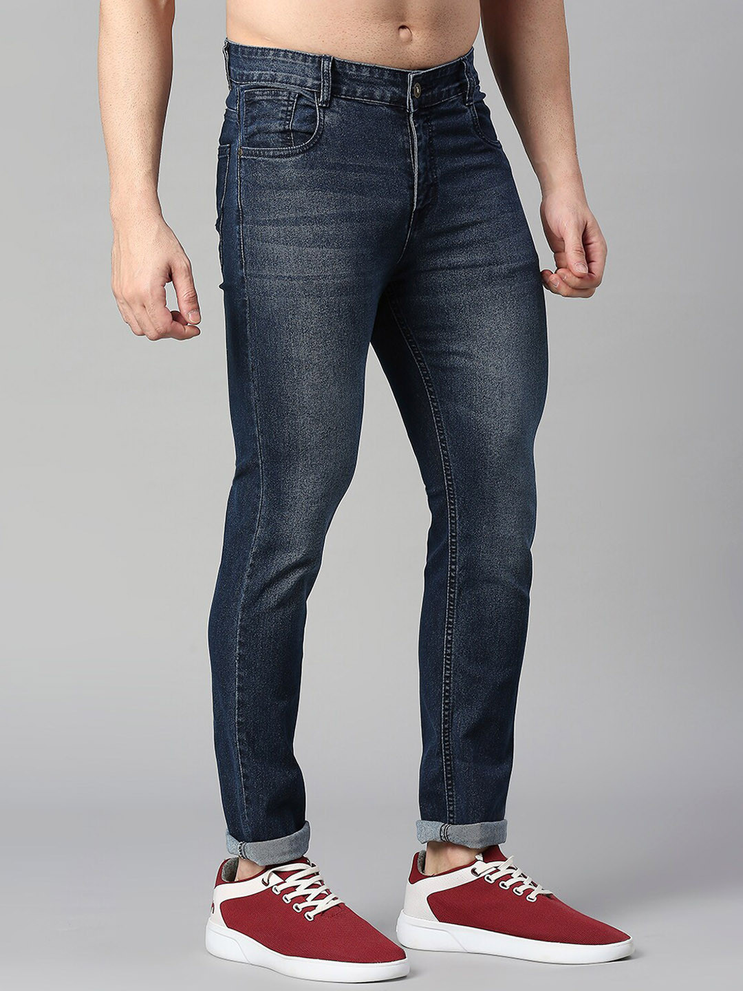 

Roadster Men Slim-Fit Heavy Fade Jeans, Blue