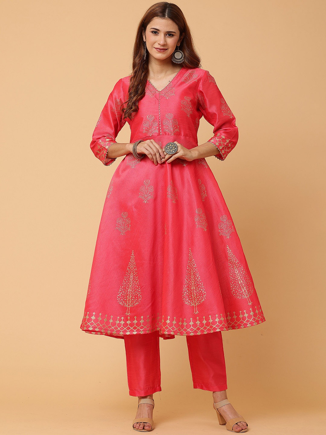 

KAANCHIE NANGGIA Women Pink Ethnic Motifs Printed Panelled Pure Silk Kurta with Palazzos