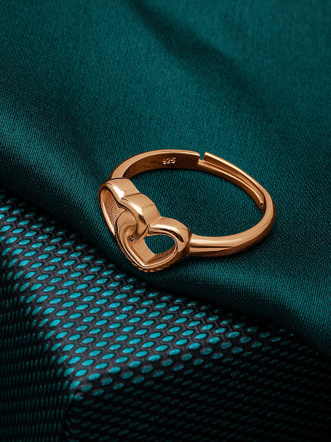 

SILBERRY 925 Sterling Silver Rose Gold-Plated Connection Finger Ring