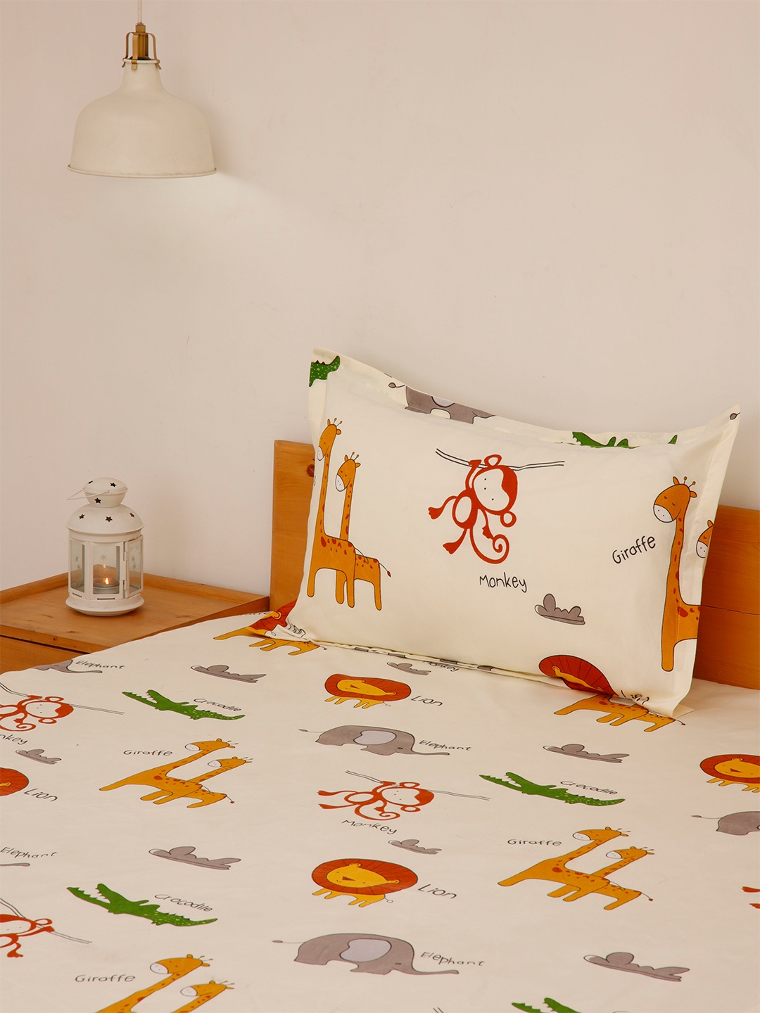 

Ariana Cream-Coloured & Yellow 144 TC Flat Cotton Single Bedsheet with 1 Pillow Covers