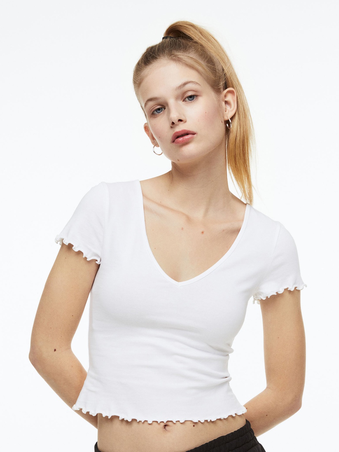 

H&M Woman V-Neck Cropped Top, White