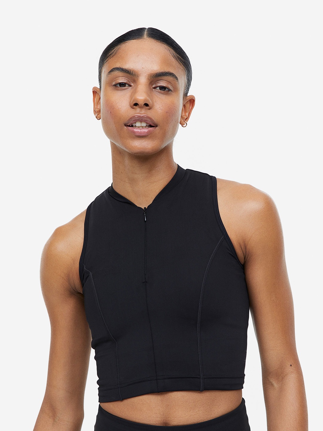 

H&M Woman DryMove Cropped Sports Top, Black