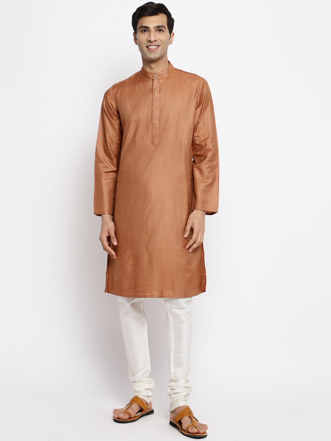 

Fabindia Mandarin Collar Regular Silk Kurta, Brown