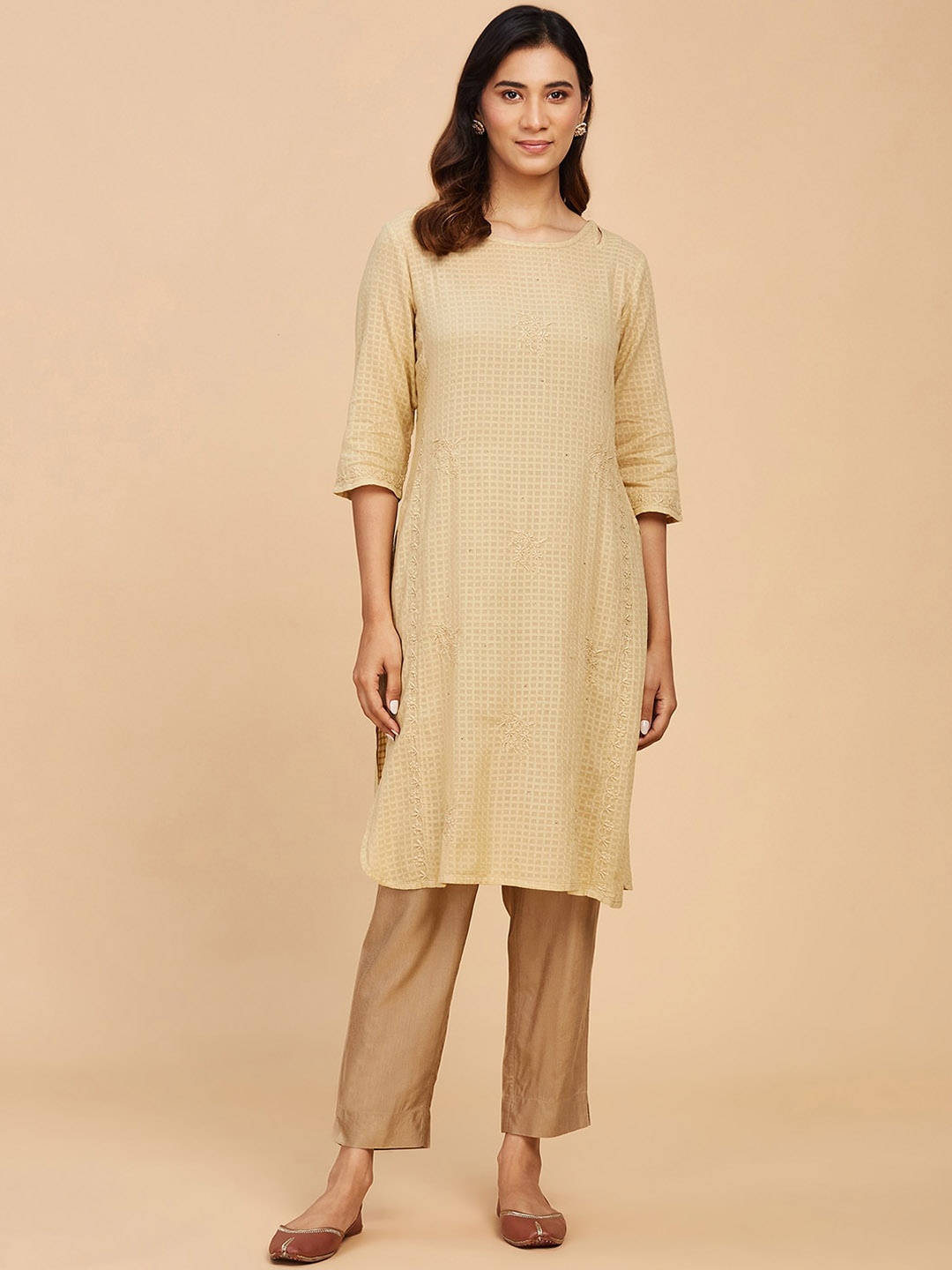 

Fabindia Women Geometric Printed Cotton Kurta, Beige