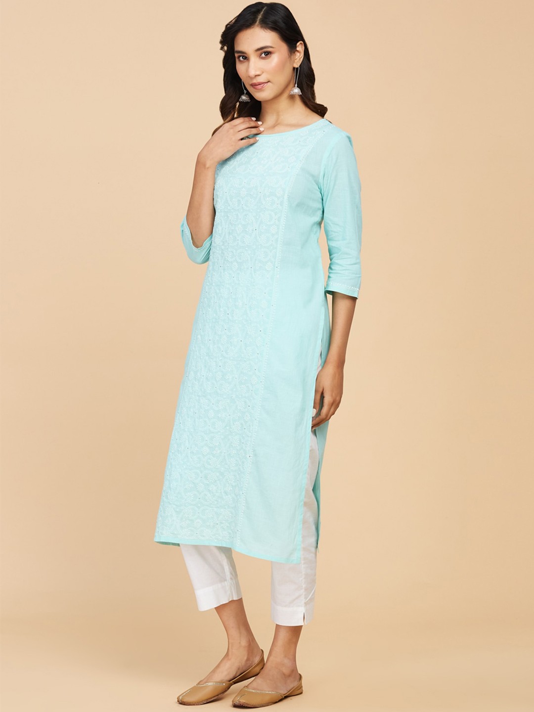 

Fabindia Embroidered Chikankari Pure Cotton Straight Fit Kurta, Blue