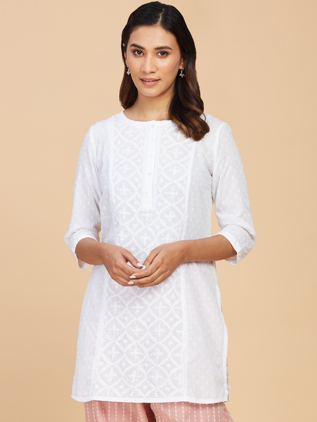 

Fabindia Women Floral Embroidered Regular Sleeves Cotton Kurti, White