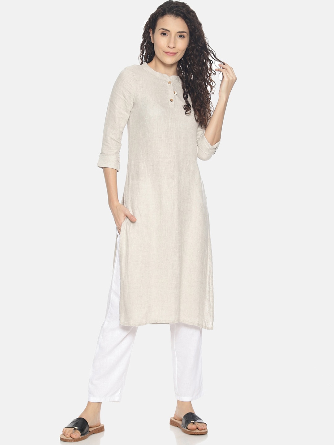 

Ecentric Women Band Collar Straight Kurta, Beige