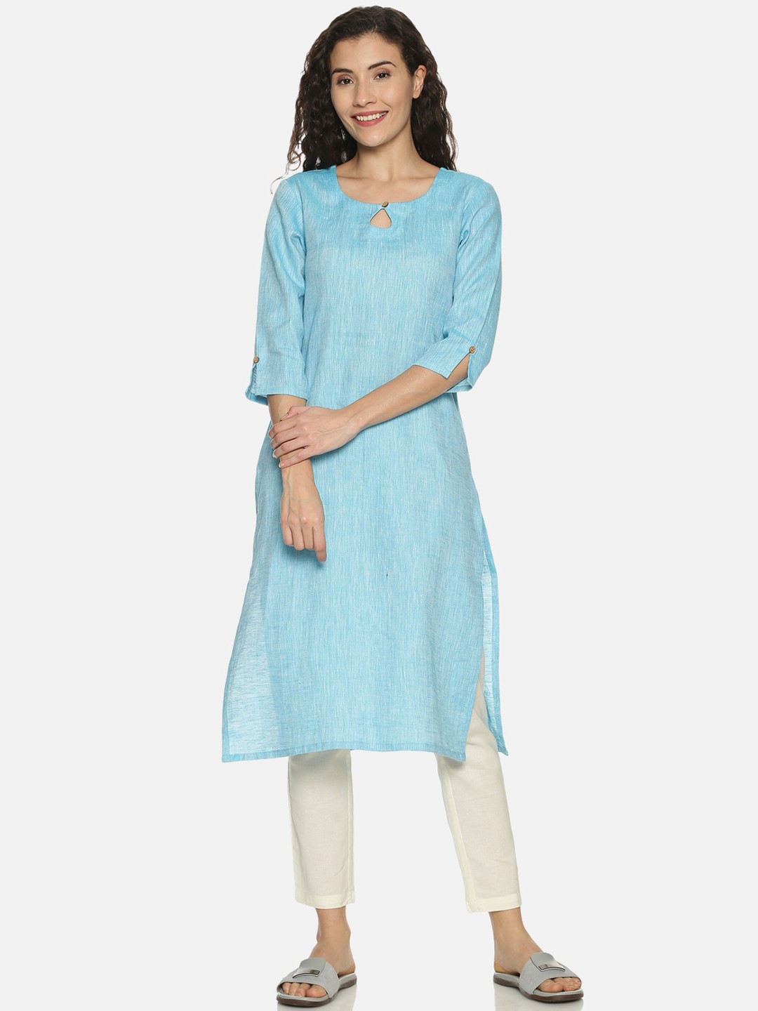 

Ecentric Women Keyhole Neck Straight Kurta, Blue