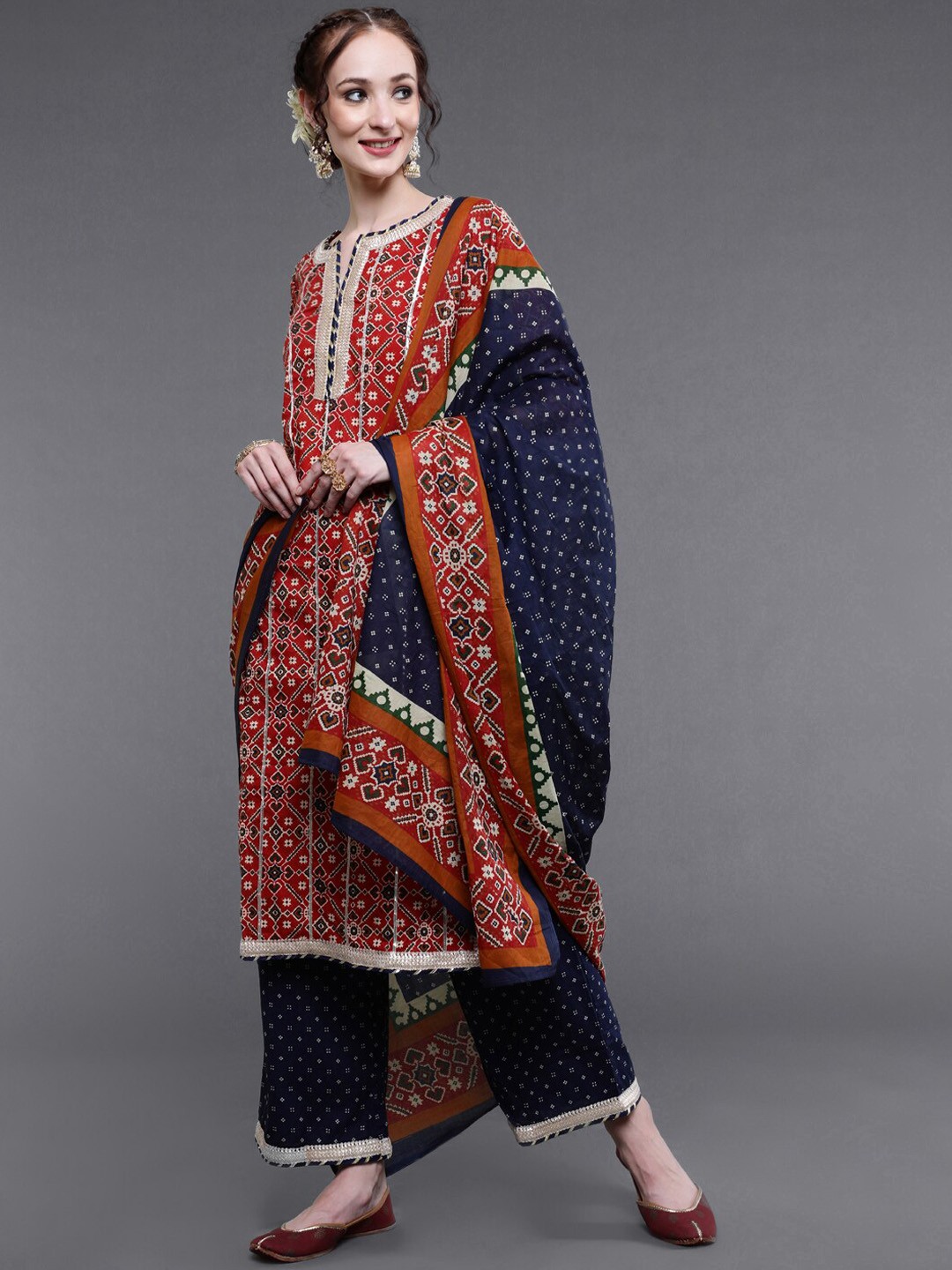 

saubhagya Floral Printed Pure Cotton Kurta with Palazzos & Dupatta, Maroon
