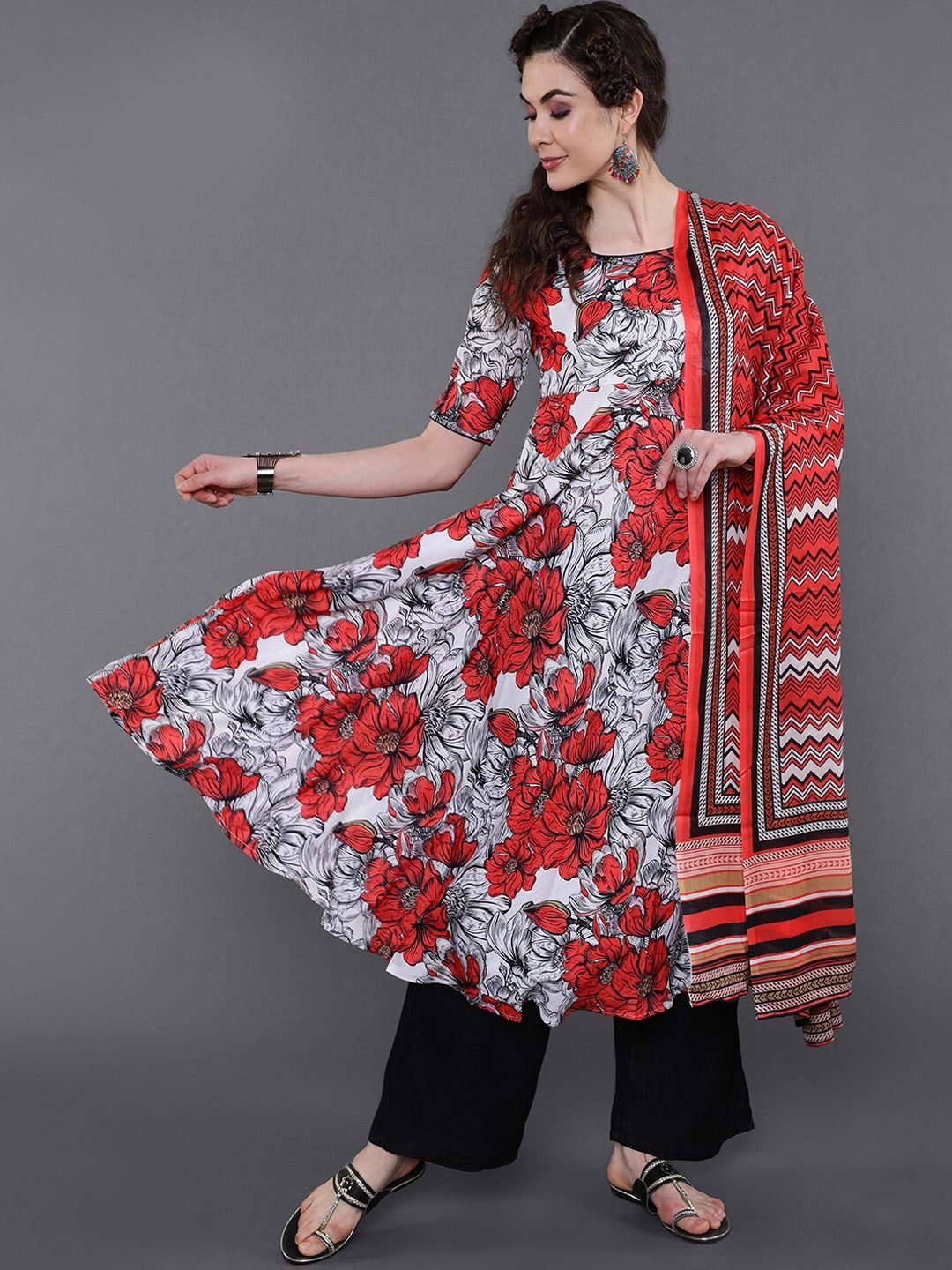 

saubhagya Floral Printed Anarkali Kurta with Palazzos & Dupatta, White