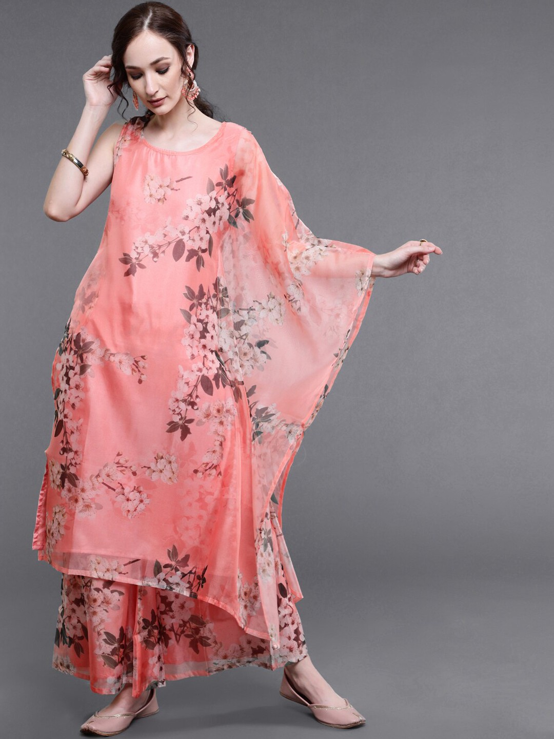 

saubhagya Floral Printed Kaftan Kurta with Palazzos, Peach