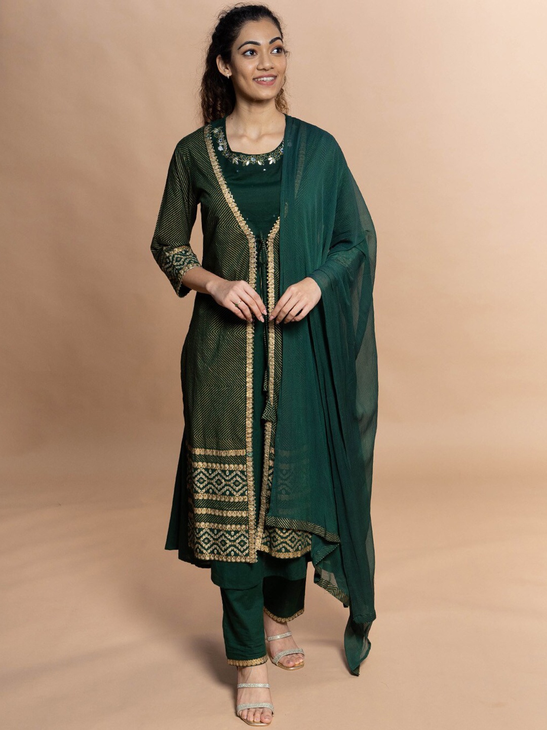 

Rmya Embroidered Gotta Patti Pure Cotton Kurta with Trousers & Dupatta, Green