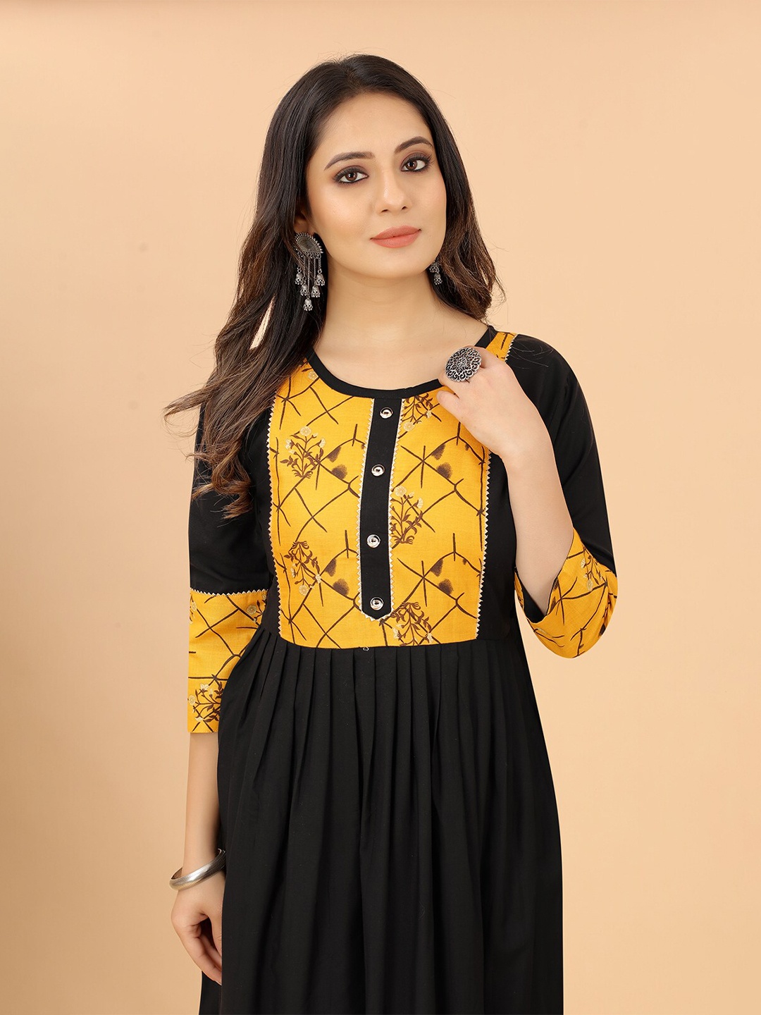 

3BUDDY FASHION Floral Printed Anarkali Kurta, Black