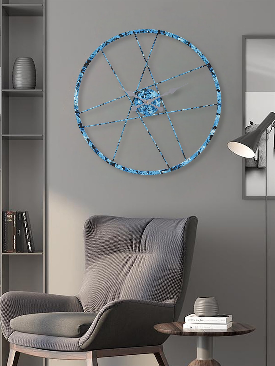 

eCraftIndia Black & Blue Printed Round Analogue Contemporary Wall Clock