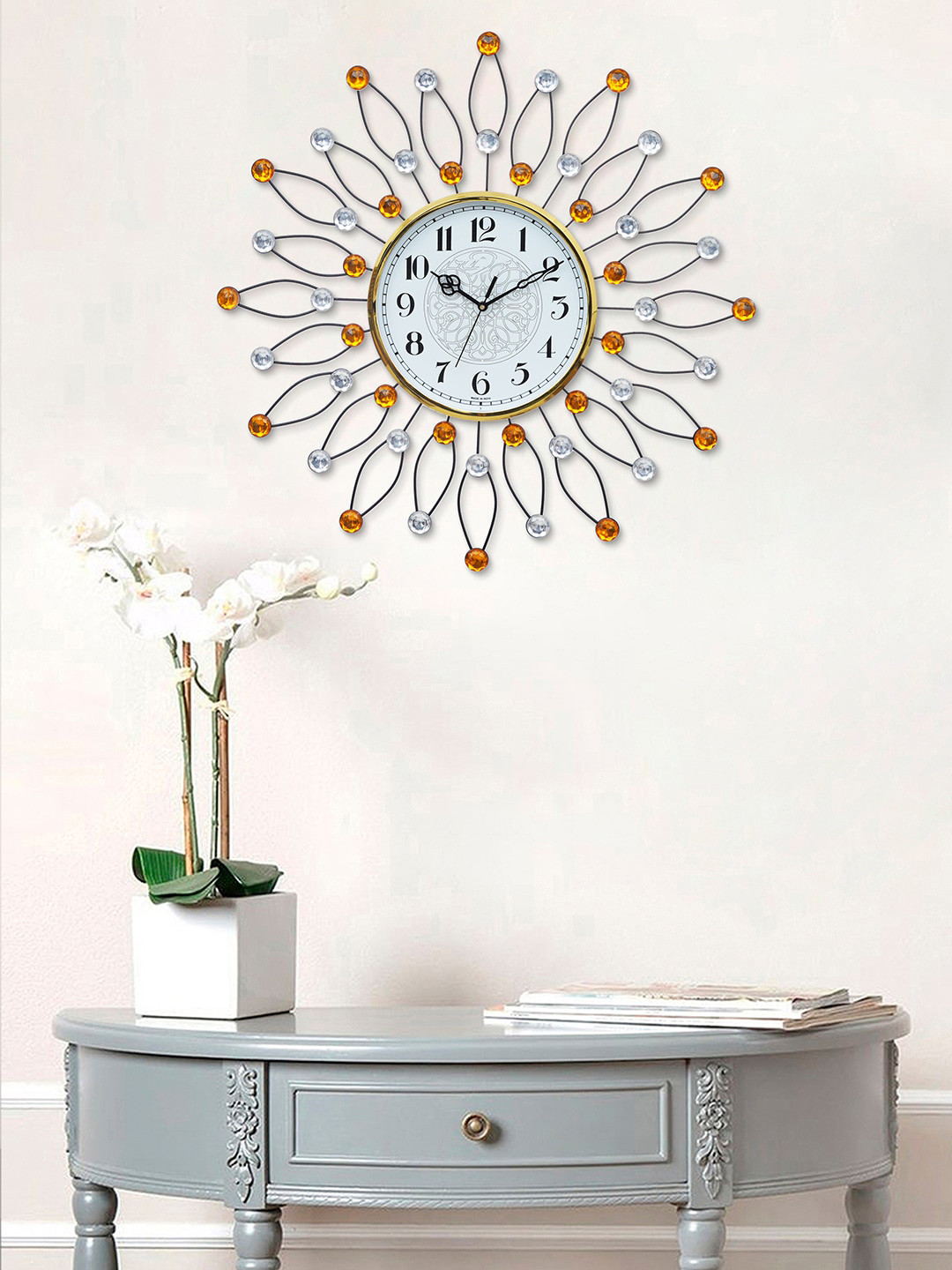 

eCraftIndia Yellow & White Embellished Floral Sweep Movement Contemporary Wall Clock