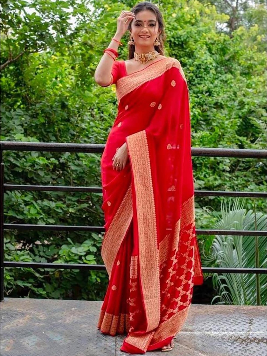 

Anjaneya Sarees Woven Design Zari Saree, Red