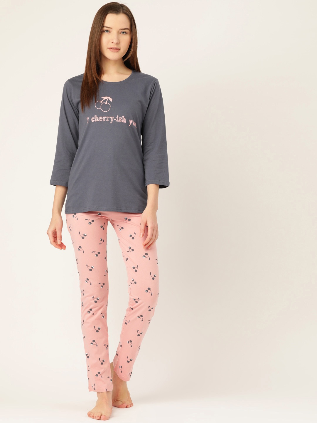 

MBeautiful Women Typography Printed Pure Cotton Night Suit, Grey