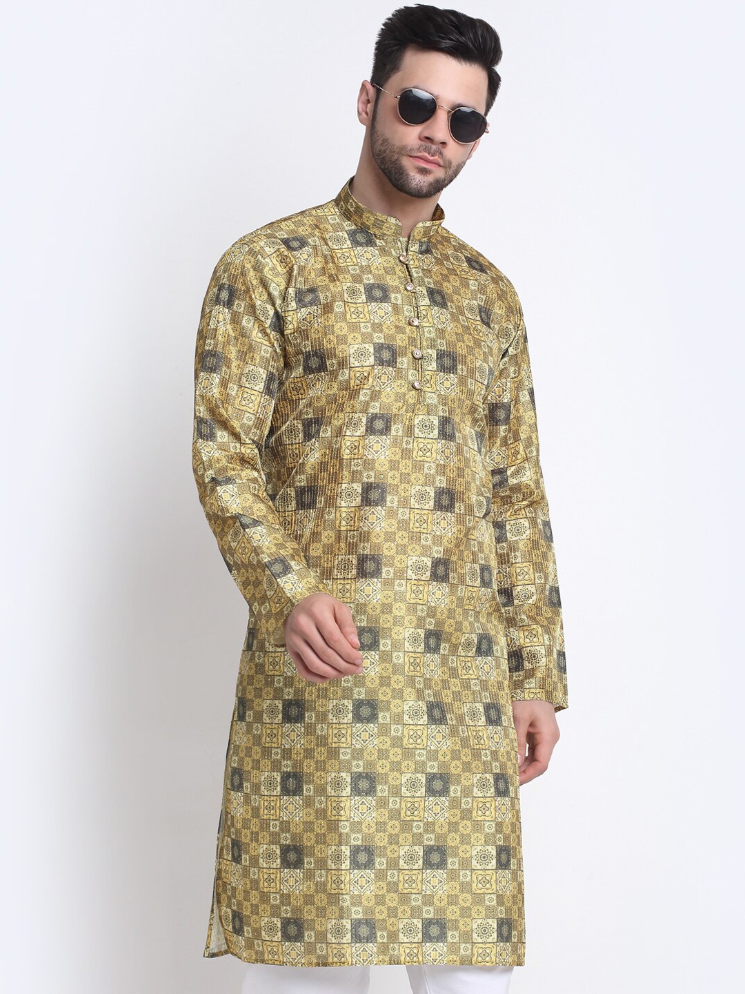 

KRAFT INDIA Men Silk Ethnic Motifs Printed Kurta, Yellow