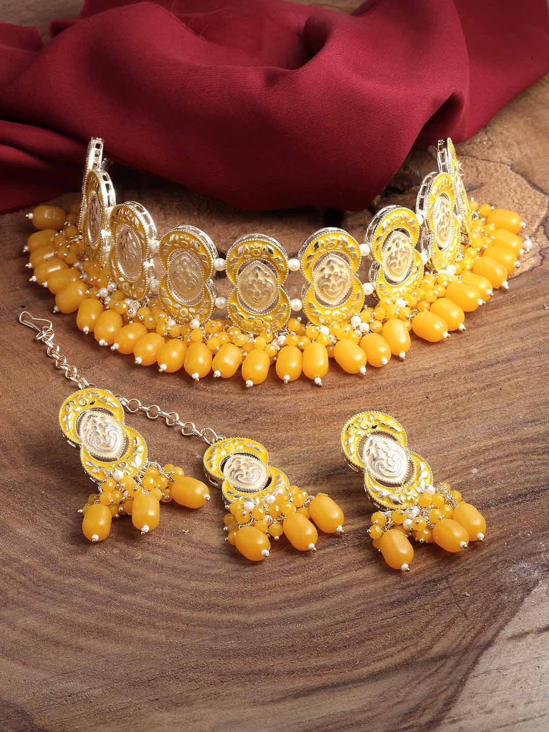 

KARATCART Gold-Plated Kundan-Studded Pearl Beaded Jewellery Set, Yellow