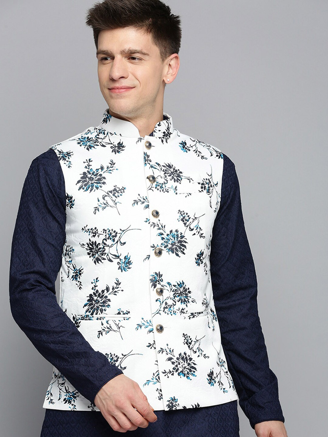 

SHOWOFF Men Floral Printed Mandarin Collar Nehru Jacket, White