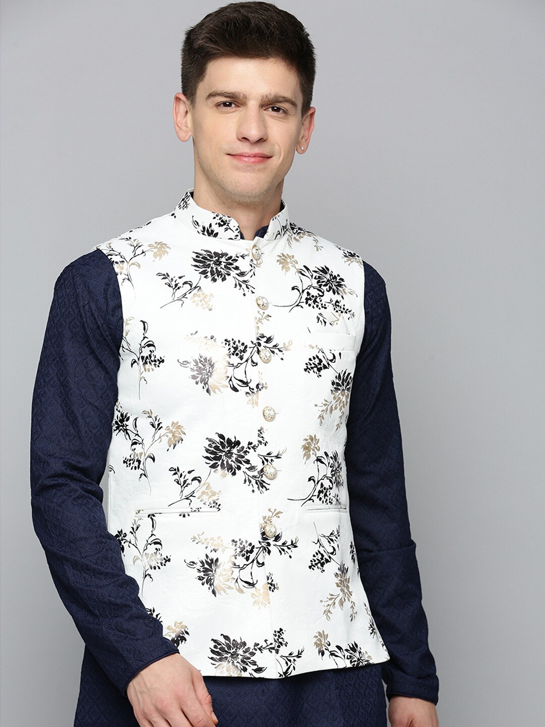 

SHOWOFF Men Floral Printed Mandarin Collar Nehru Jacket, White