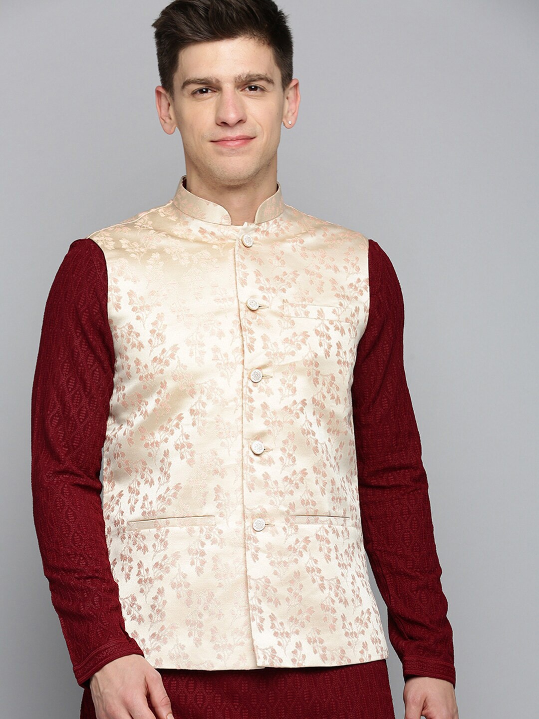 

SHOWOFF Men Woven Design Mandarin Collar Nehru Jacket, Gold